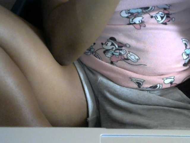 SinfulBitch01 live cam on BongaCams