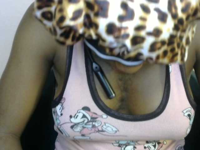 SinfulBitch01 live cam on BongaCams