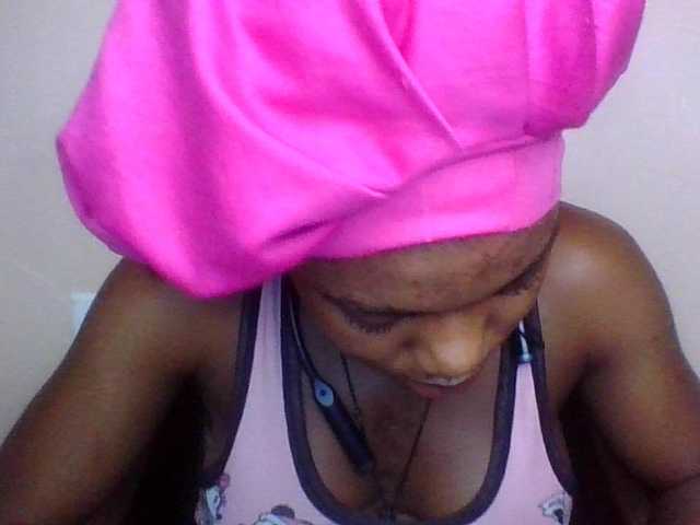 SinfulBitch01 live cam on BongaCams