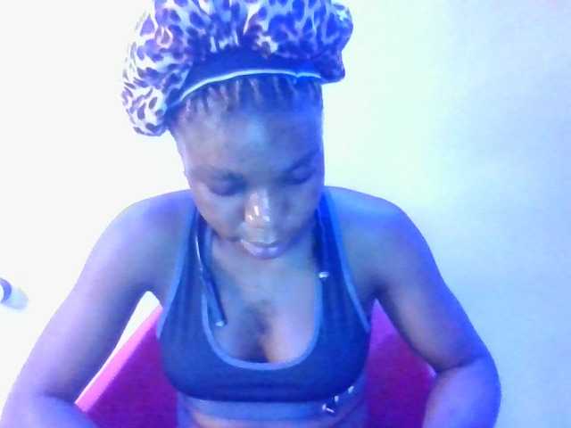 SinfulBitch01 live cam on BongaCams
