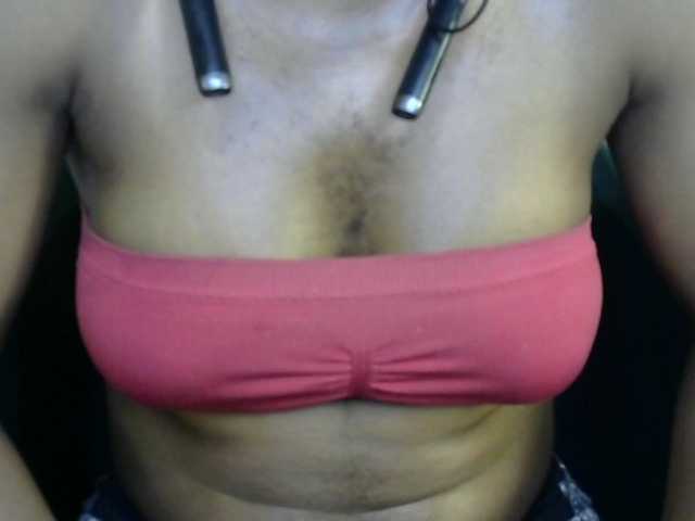 SinfulBitch01 live cam on BongaCams