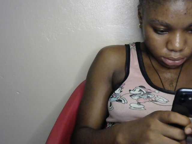 SinfulBitch01 live cam on BongaCams