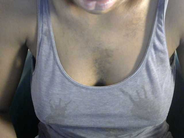 SinfulBitch01 live cam on BongaCams