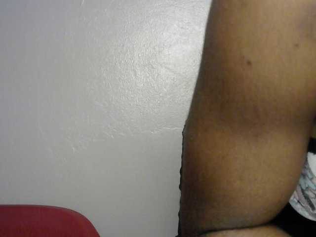 SinfulBitch01 live cam on BongaCams