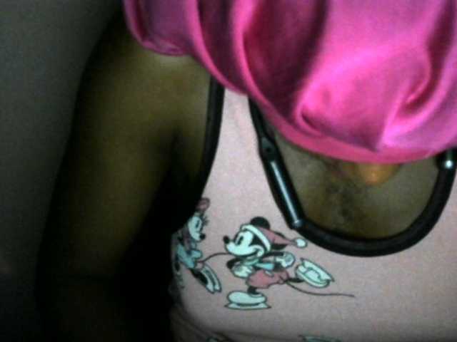 SinfulBitch01 live cam on BongaCams