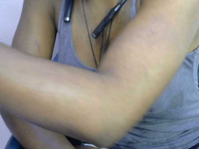 SinfulBitch01 live cam on BongaCams