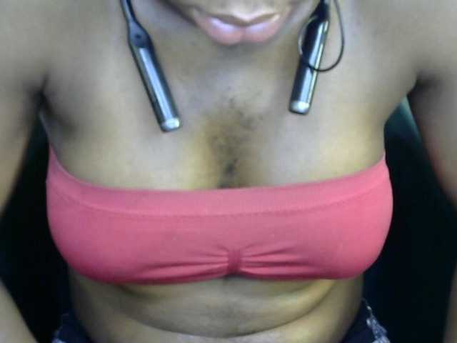 SinfulBitch01 live cam on BongaCams