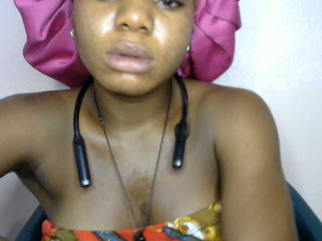 SinfulBitch01 live cam on BongaCams