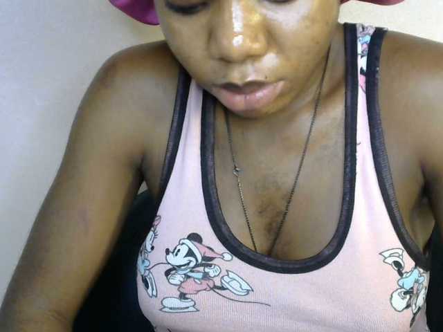 SinfulBitch01 live cam on BongaCams
