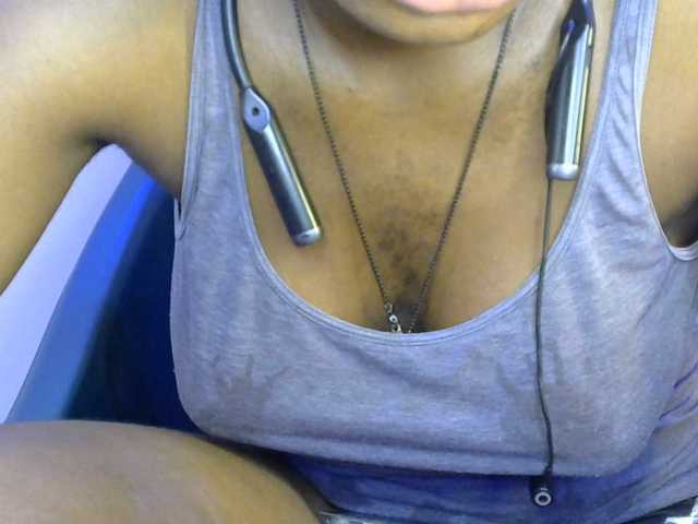 SinfulBitch01