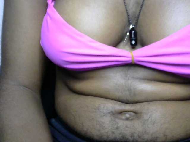SinfulBitch01 live cam on BongaCams