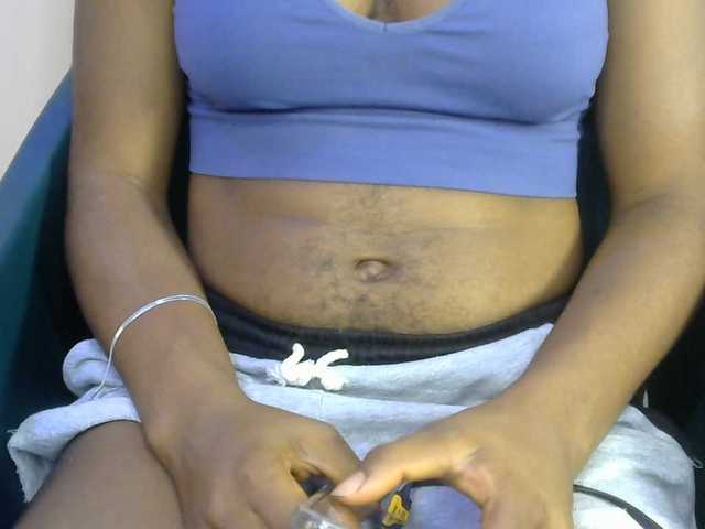 SinfulBitch01 live cam on BongaCams