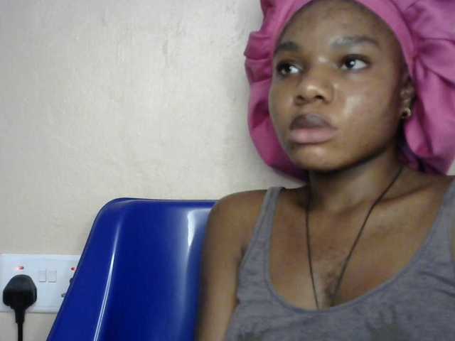SinfulBitch01 live cam on BongaCams