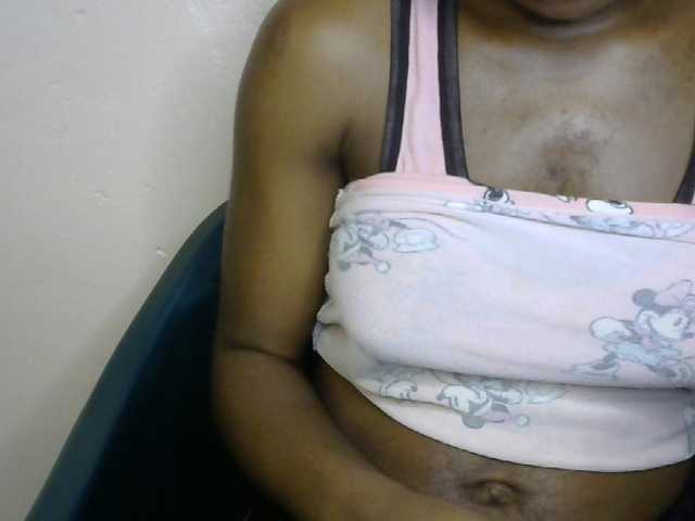 SinfulBitch01 live cam on BongaCams