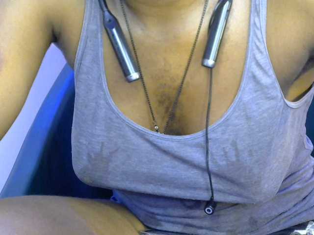 SinfulBitch01
