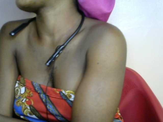 SinfulBitch01 live cam on BongaCams