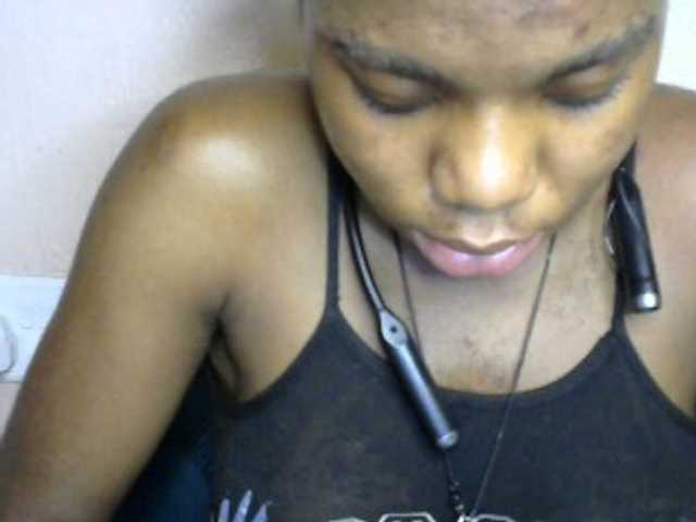 SinfulBitch01 live cam on BongaCams