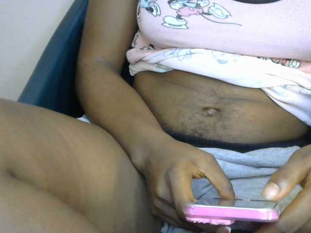 SinfulBitch01 live cam on BongaCams