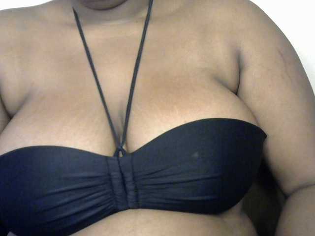 SinfulBitch01 live cam on BongaCams