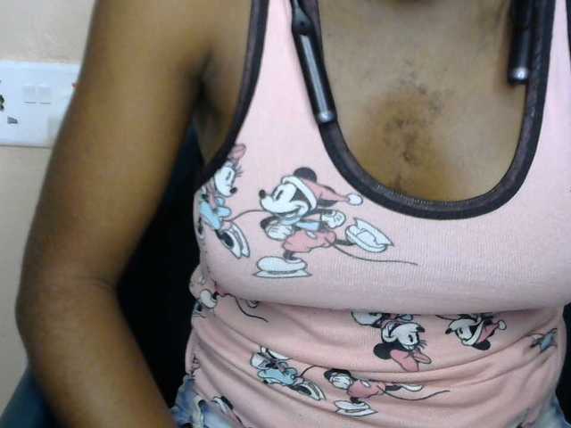 SinfulBitch01 live cam on BongaCams