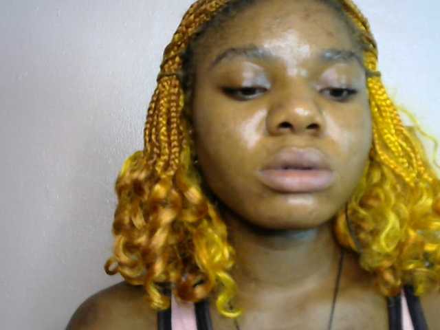 SinfulBitch01 live cam on BongaCams