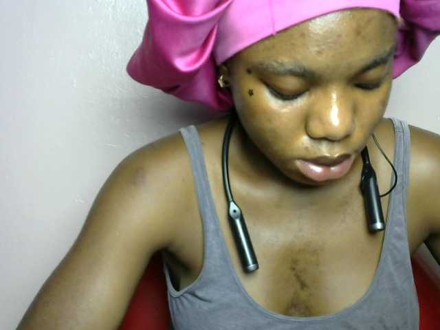 SinfulBitch01 live cam on BongaCams
