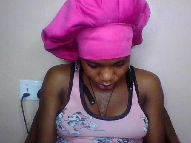 SinfulBitch01 live cam on BongaCams