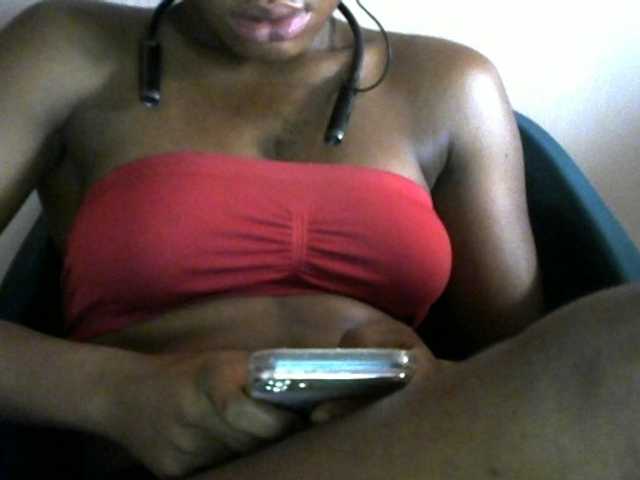 SinfulBitch01 live cam on BongaCams