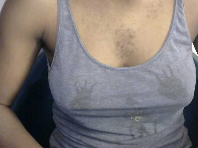 SinfulBitch01 live cam on BongaCams