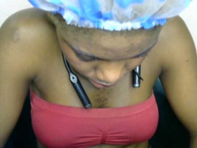 SinfulBitch01 live cam on BongaCams