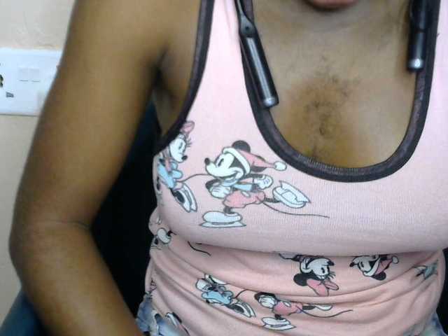 SinfulBitch01 live cam on BongaCams