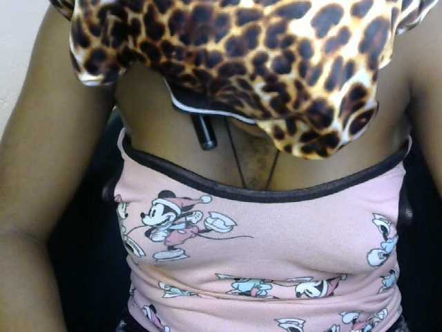 SinfulBitch01 live cam on BongaCams