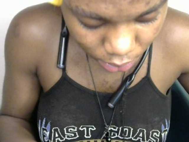 SinfulBitch01 live cam on BongaCams