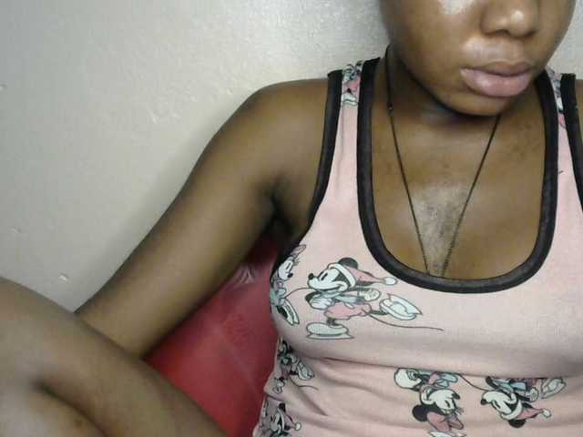 SinfulBitch01 live cam on BongaCams