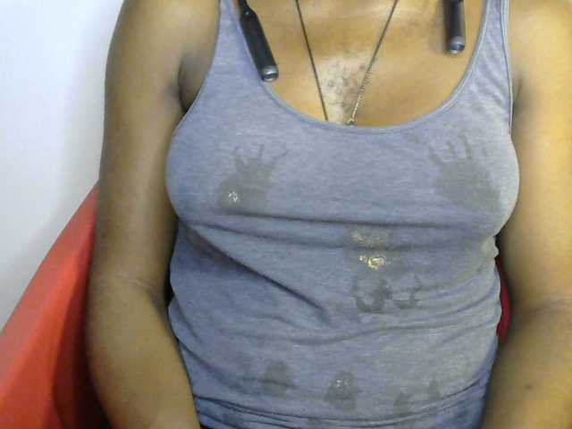 SinfulBitch01 live cam on BongaCams