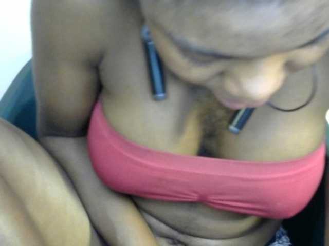 SinfulBitch01 live cam on BongaCams