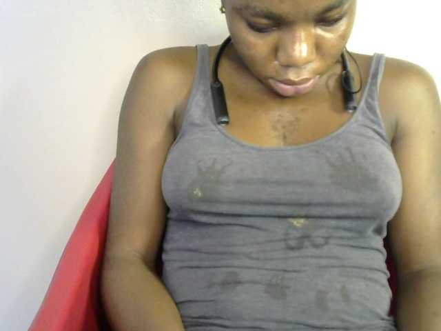 SinfulBitch01 live cam on BongaCams