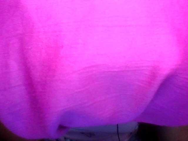 SinfulBitch01 live cam on BongaCams