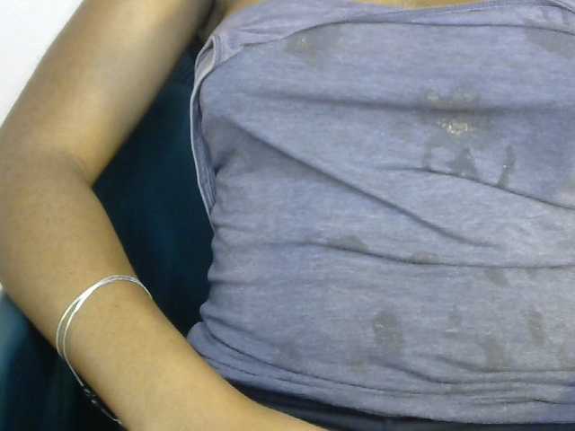 SinfulBitch01 live cam on BongaCams