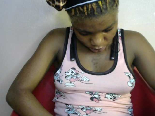 SinfulBitch01 live cam on BongaCams