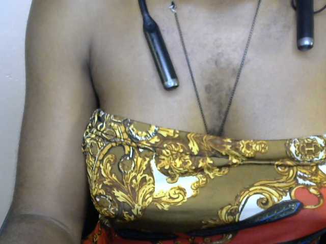 SinfulBitch01 live cam on BongaCams