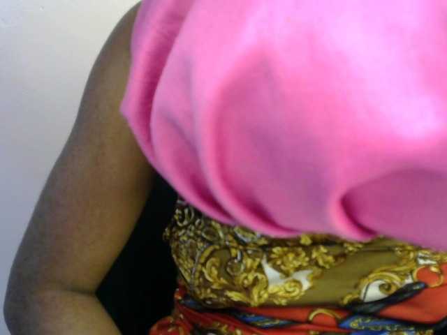 SinfulBitch01 live cam on BongaCams