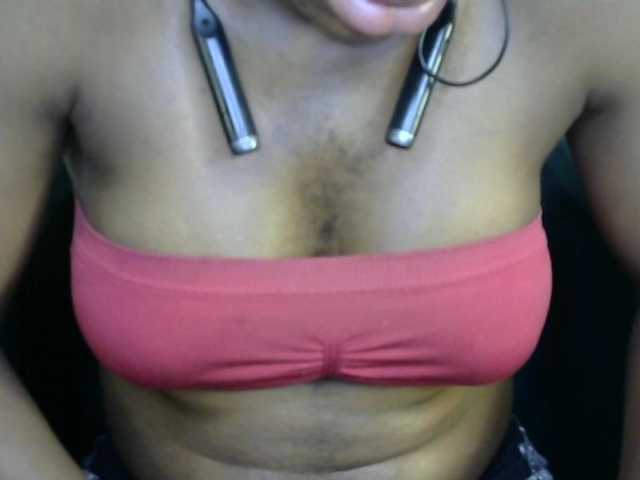 SinfulBitch01 live cam on BongaCams