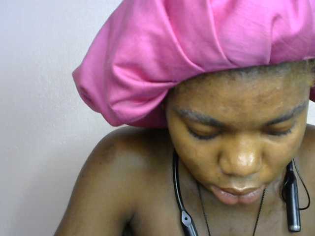 SinfulBitch01 live cam on BongaCams