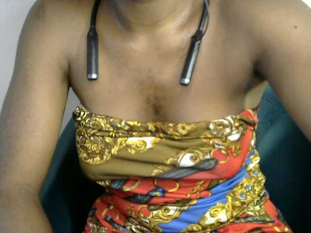 SinfulBitch01 live cam on BongaCams