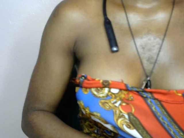 SinfulBitch01 live cam on BongaCams