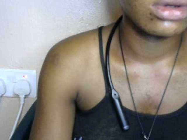 SinfulBitch01 live cam on BongaCams