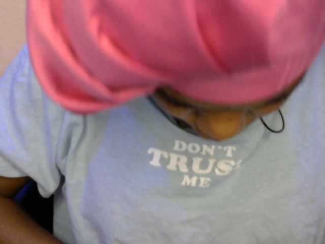 SinfulBitch01 live cam on BongaCams