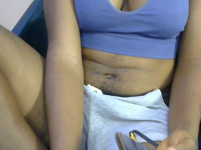 SinfulBitch01 live cam on BongaCams