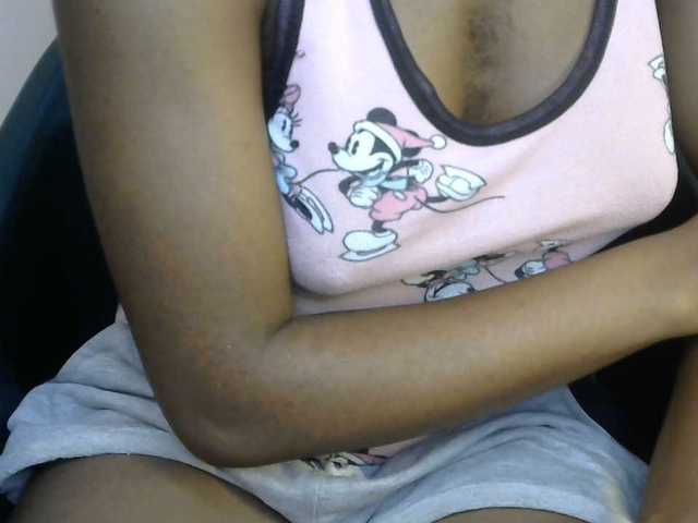 SinfulBitch01 live cam on BongaCams